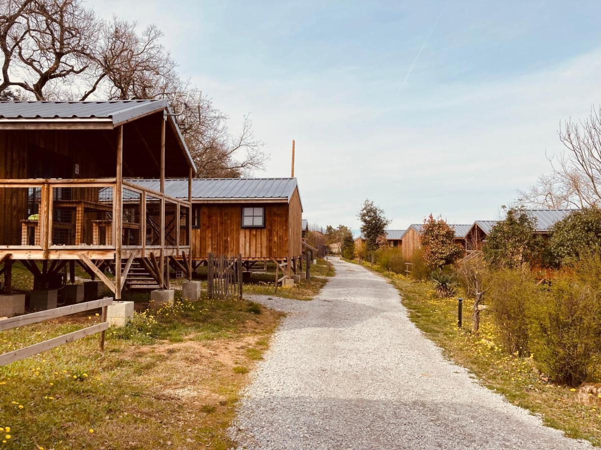 Lodges Du Camping Les 4 Saisons Grane Eksteriør billede