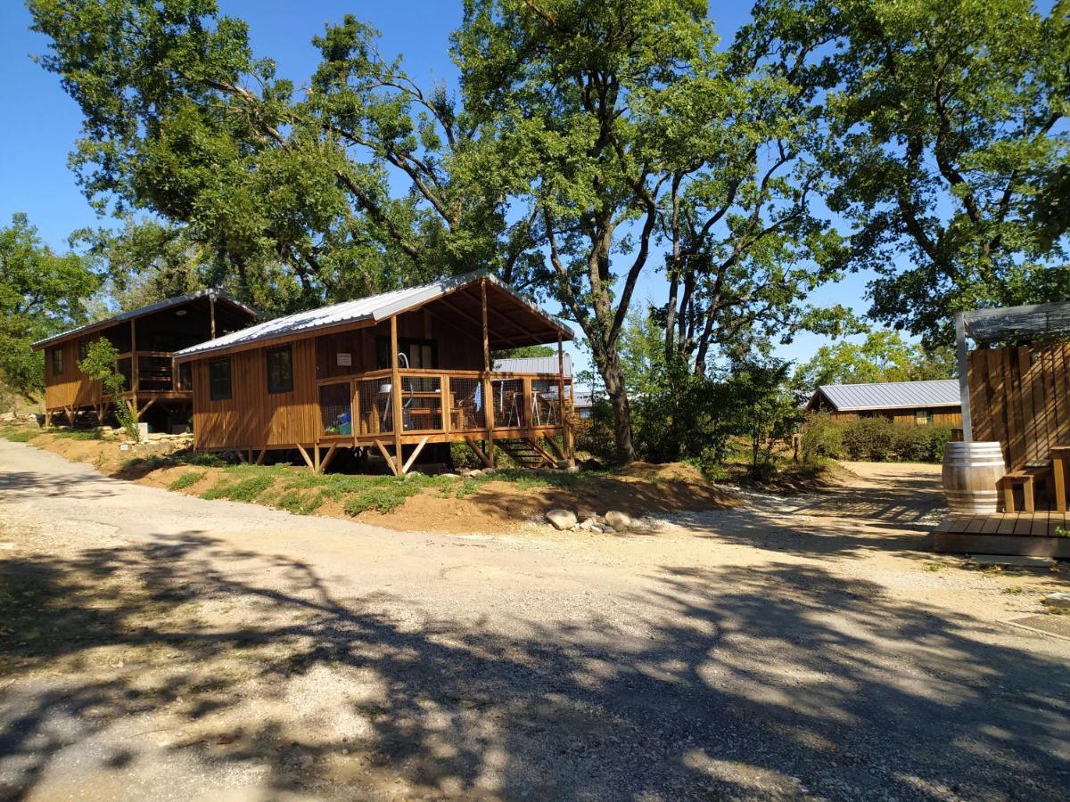 Lodges Du Camping Les 4 Saisons Grane Eksteriør billede